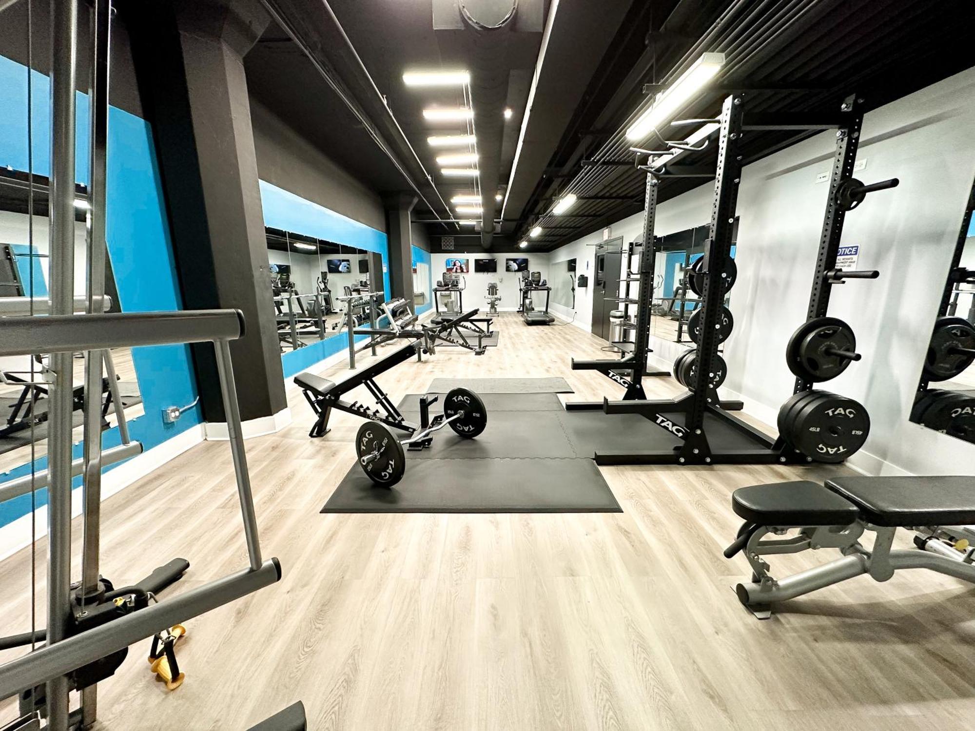 Spacious 2Br Vacation Rental With City View, Optional Parking And Gym Near Mccormick Place & Downtown Chicago Attractions מראה חיצוני תמונה